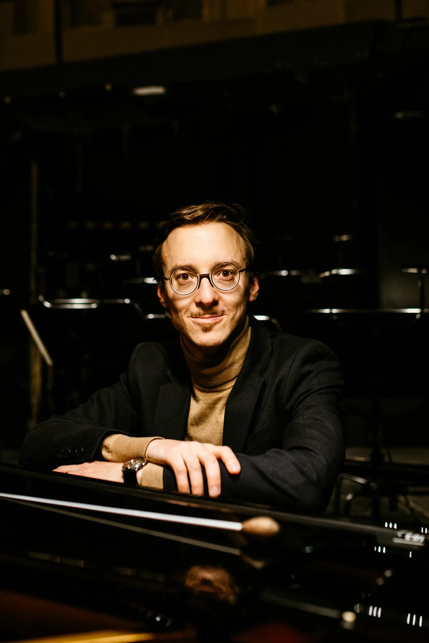 Am Klavier